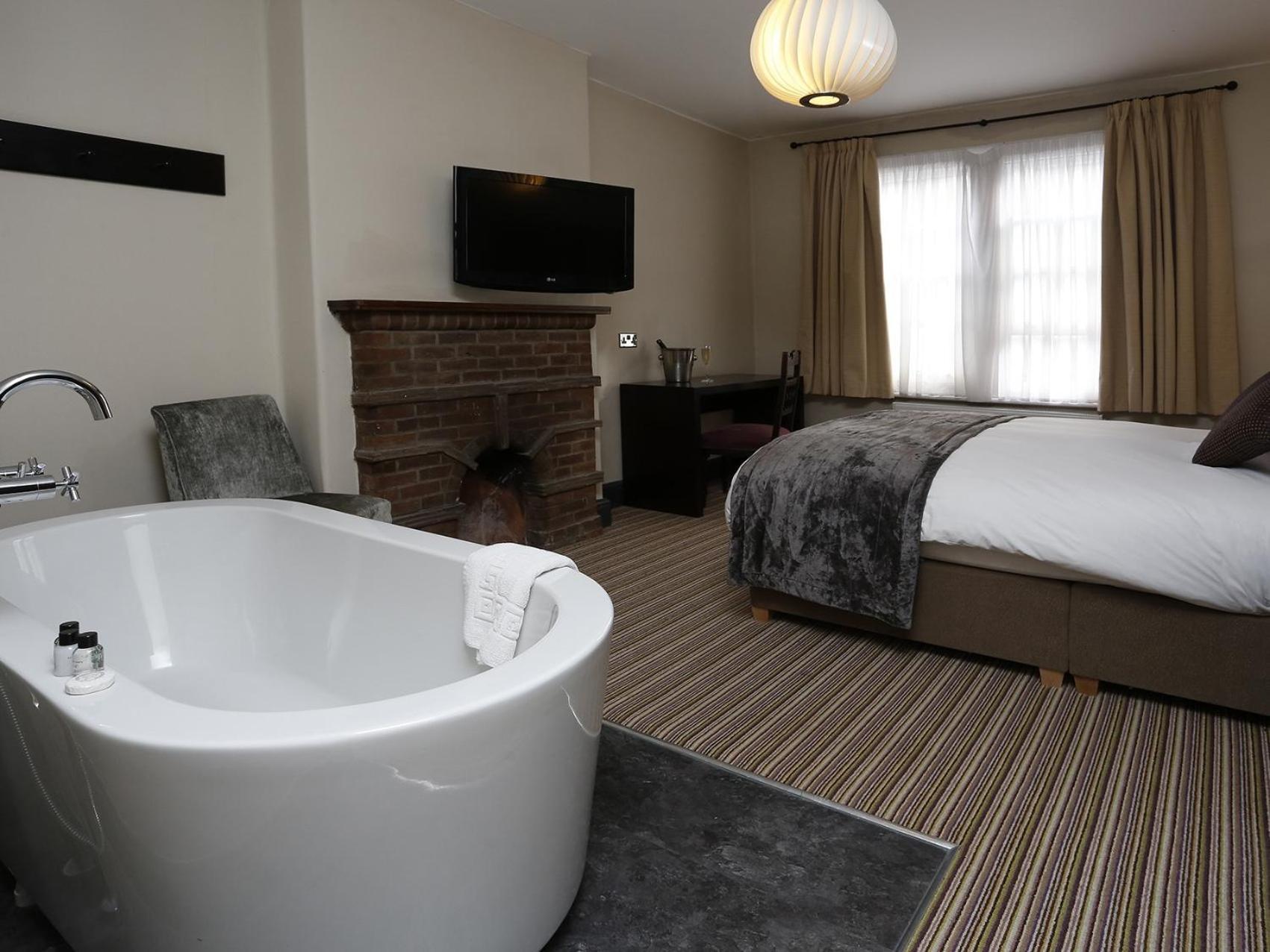 The Red Lion Hotel Whittlesford Eksteriør billede