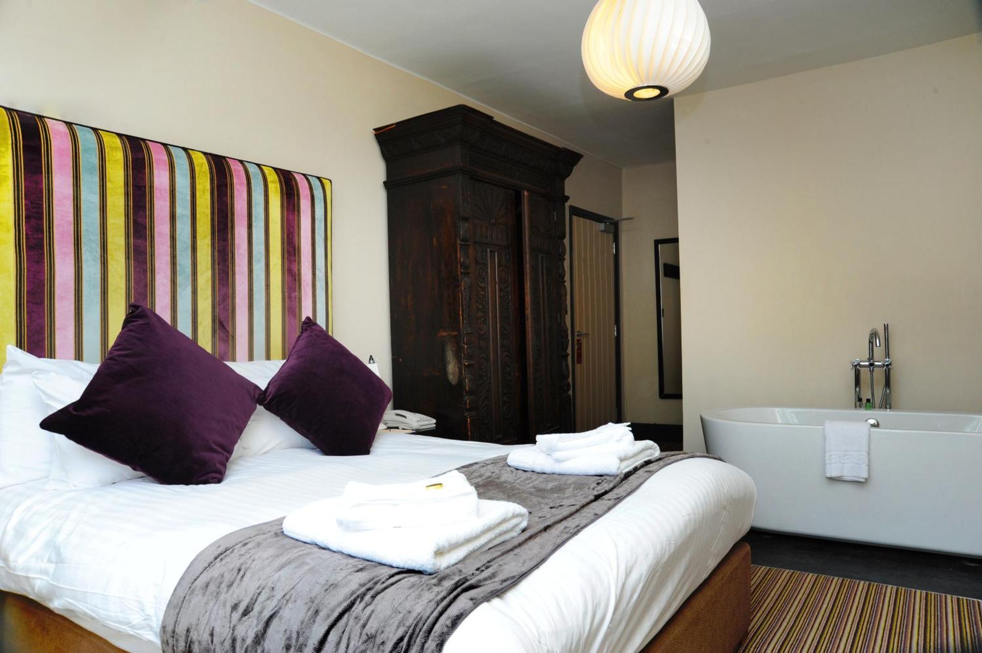 The Red Lion Hotel Whittlesford Eksteriør billede