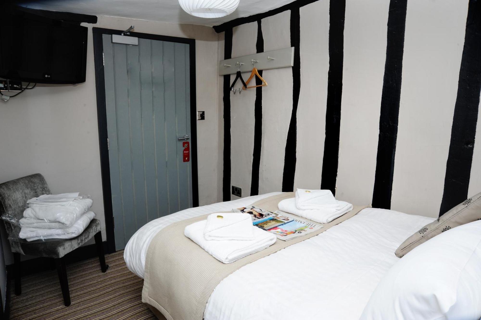 The Red Lion Hotel Whittlesford Eksteriør billede