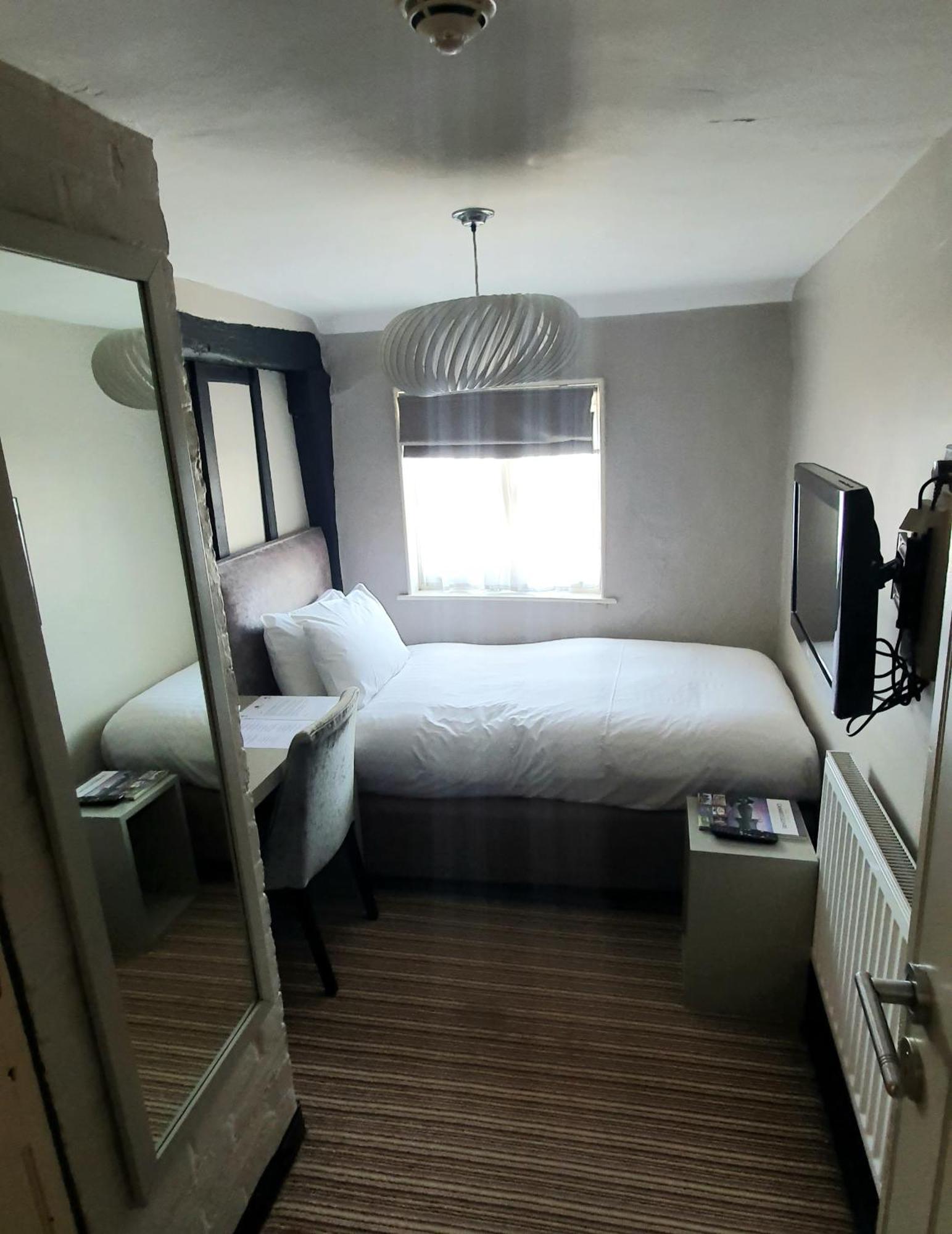 The Red Lion Hotel Whittlesford Eksteriør billede